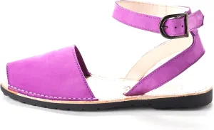 521 - Avarca Classic Style Strap - Berry - 35 (US 5)