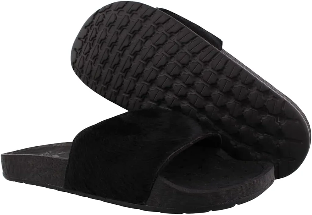 adidas unisex-adult Adilette Boost Slides Sandal, 0.5 UK