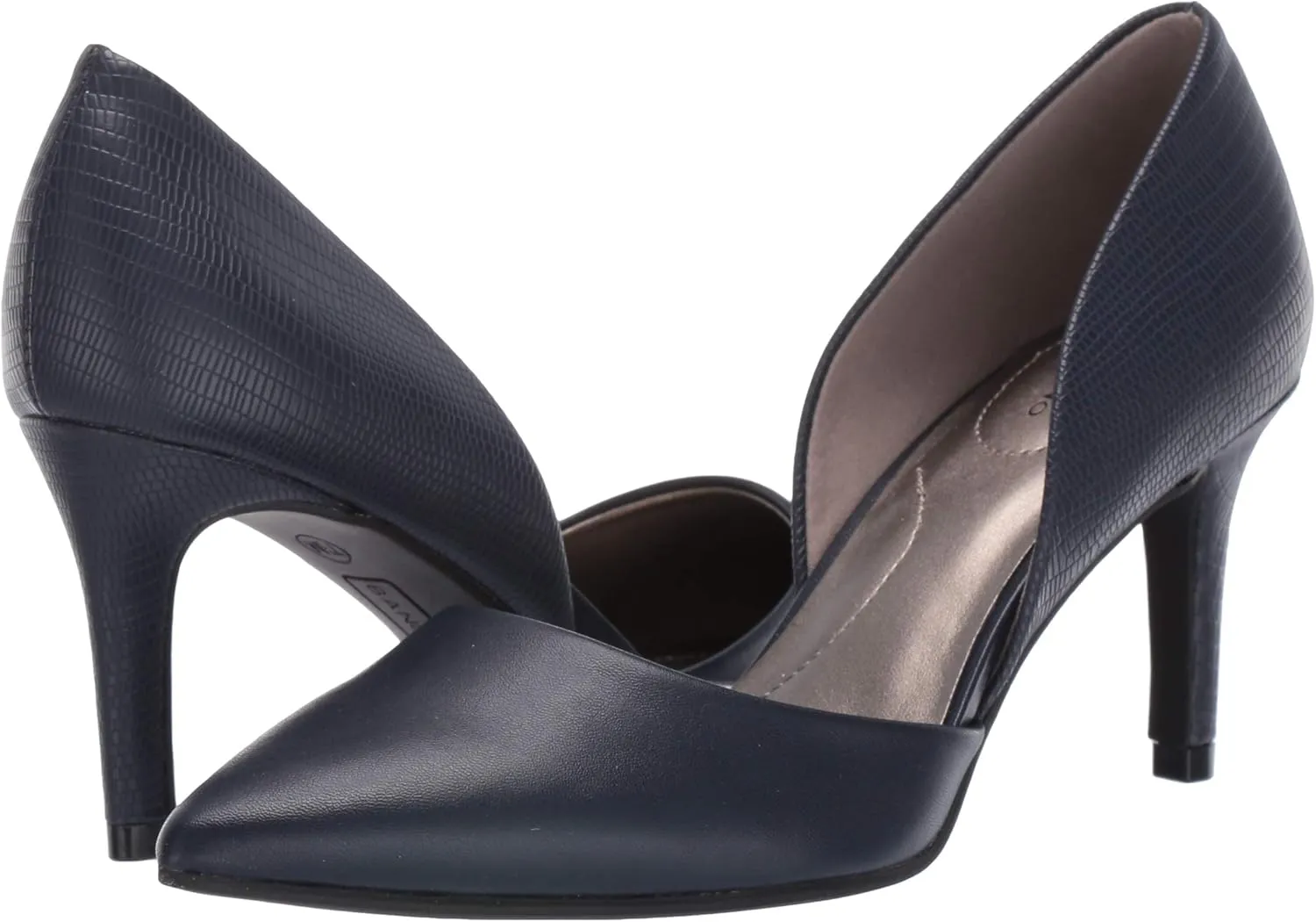 Bandolino Women's Grenow Pump