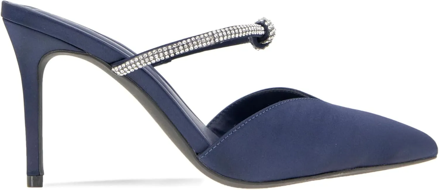 BCBGeneration Women's Berla Pump