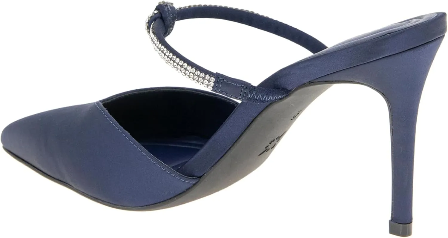 BCBGeneration Women's Berla Pump