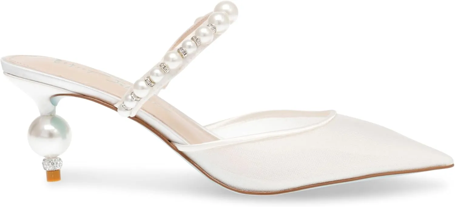 Betsey Johnson Women's Evey Pump