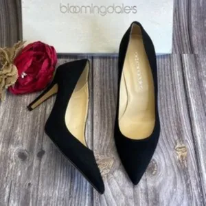 Bloomingdales Margo Black Suede Pointed-Toe Pumps 39M