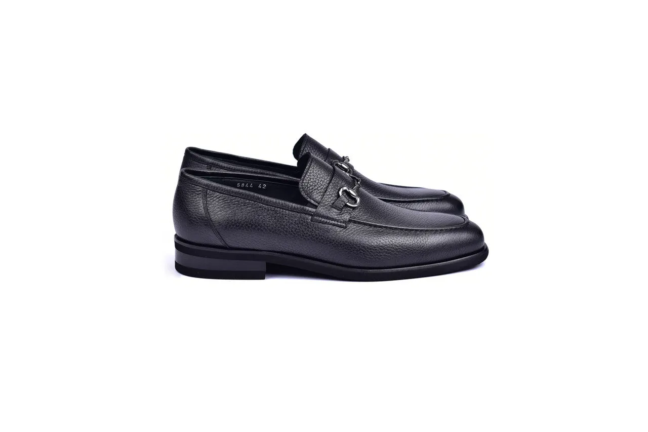 C001103-5844 Deer Skin Buckle Loafer-Black