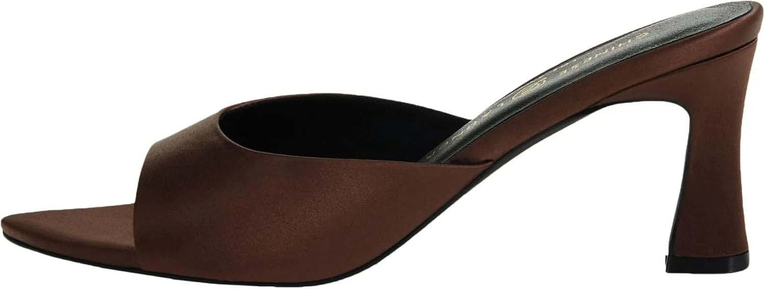 Chinese Laundry Women's Yarah Pump