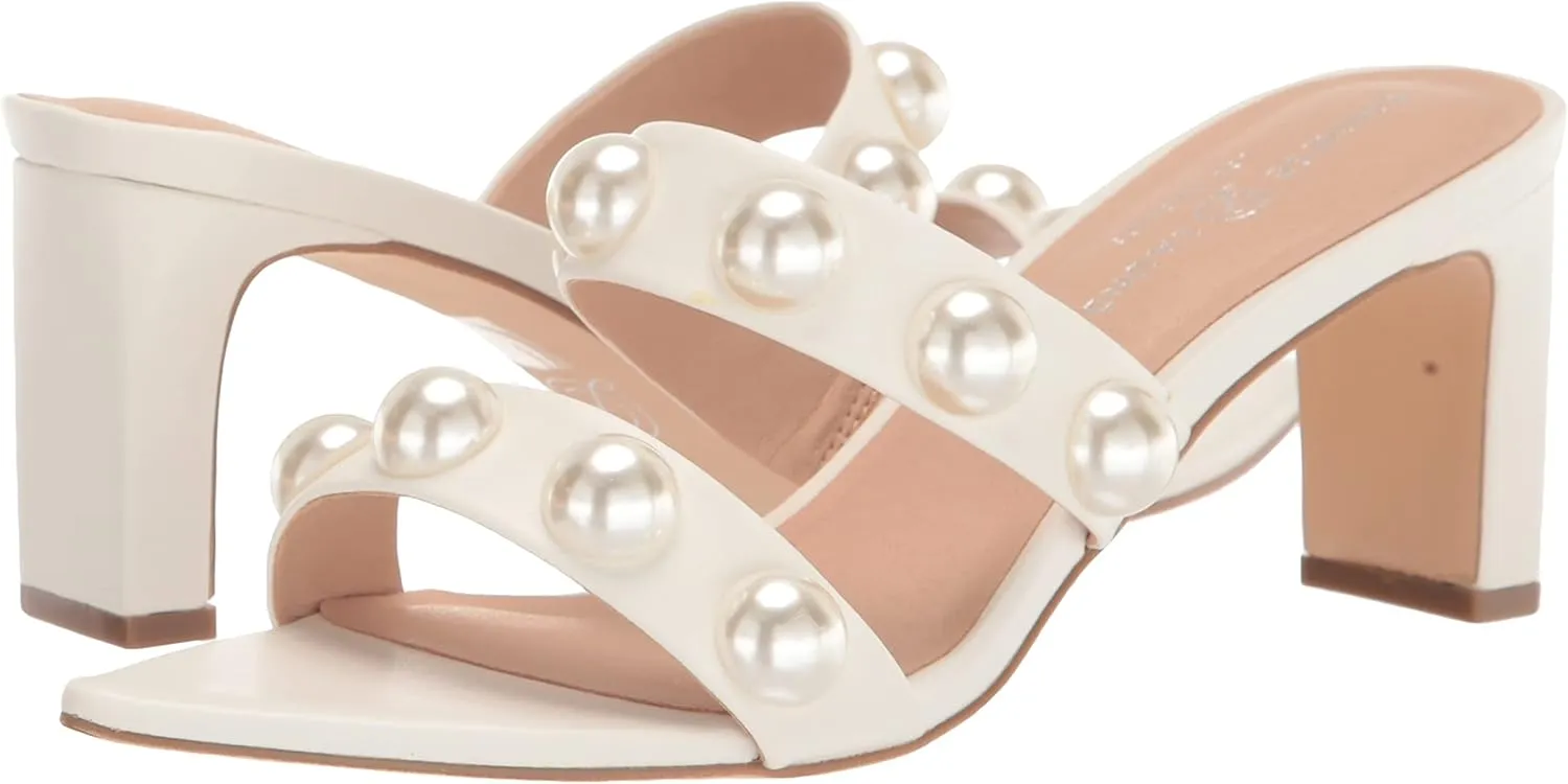 Chinese Laundry Women's Yarley Pump
