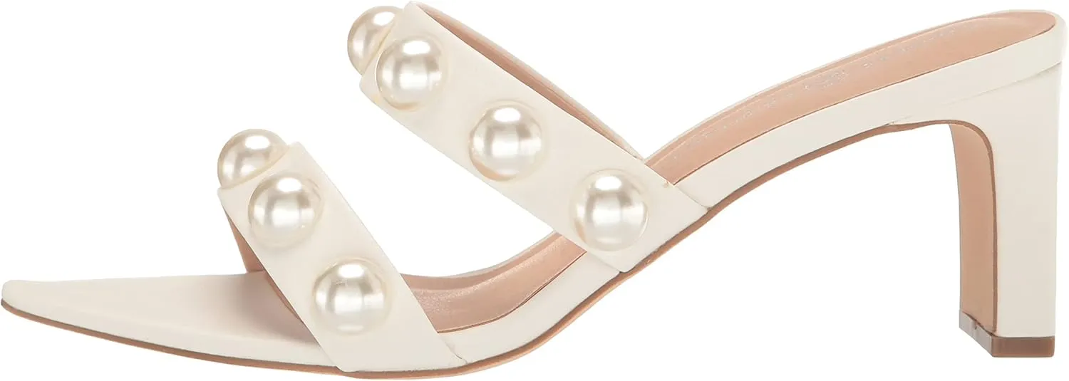 Chinese Laundry Women's Yarley Pump