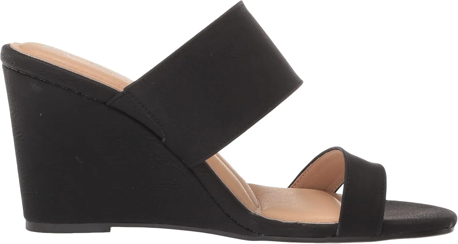CL by Chinese Laundry Women's Fanciful Nubuck Wedge Sandal