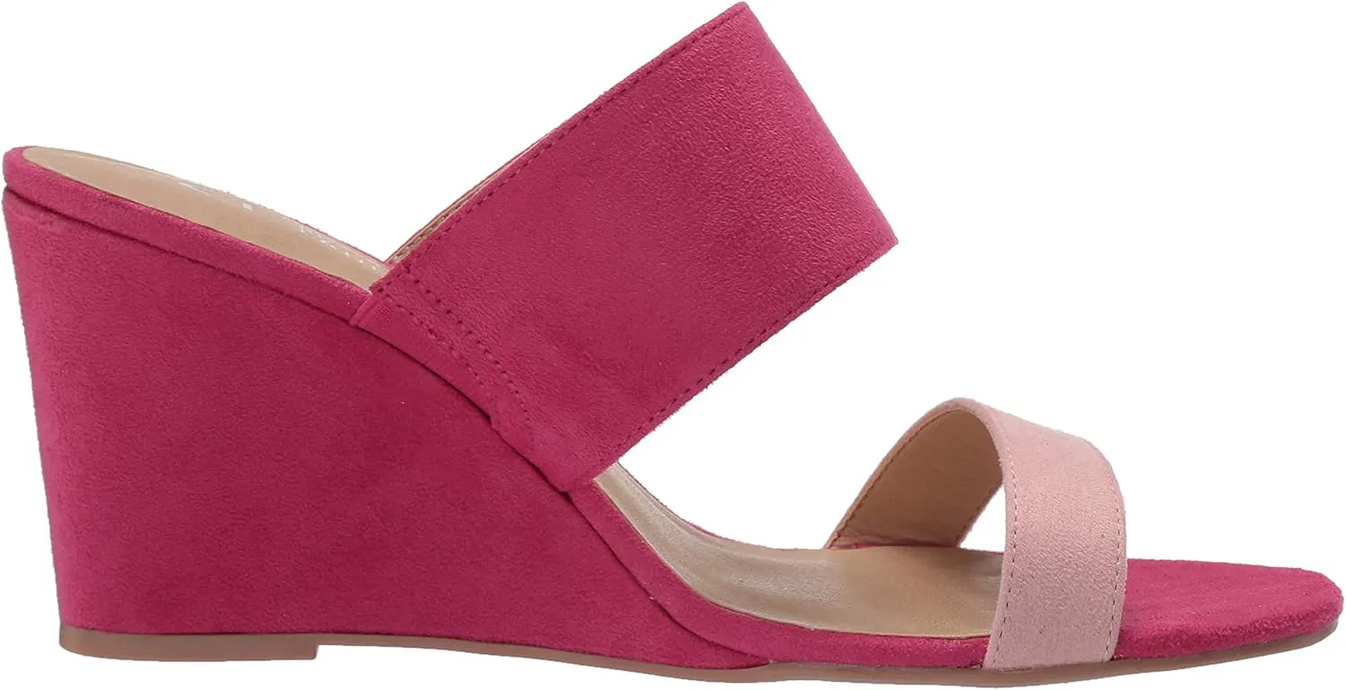 CL by Chinese Laundry Women's Wedge Sandal