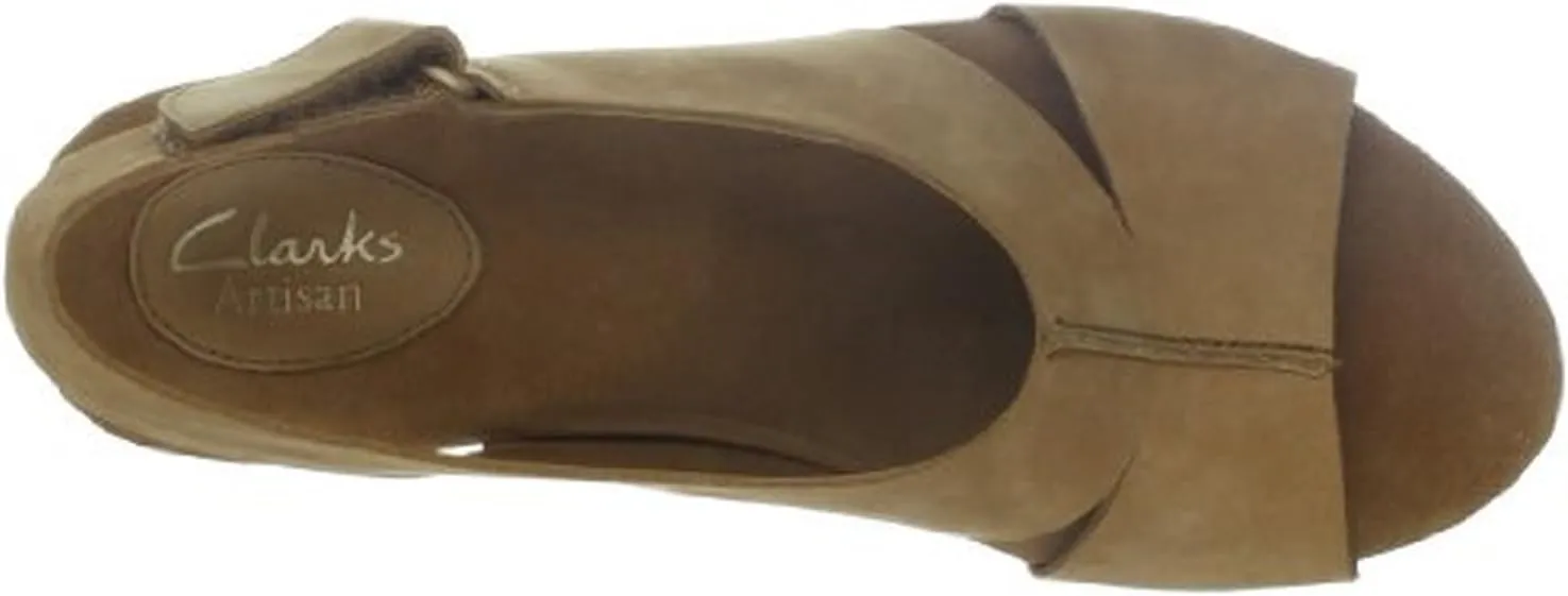 Clarks Women's Caslynn Lizzie Wedge Sandal