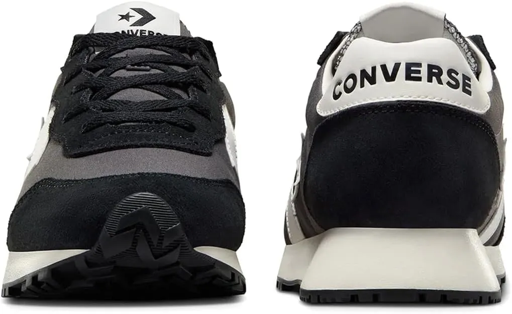 Converse Unisex-Adult Omega Trainer Sneaker