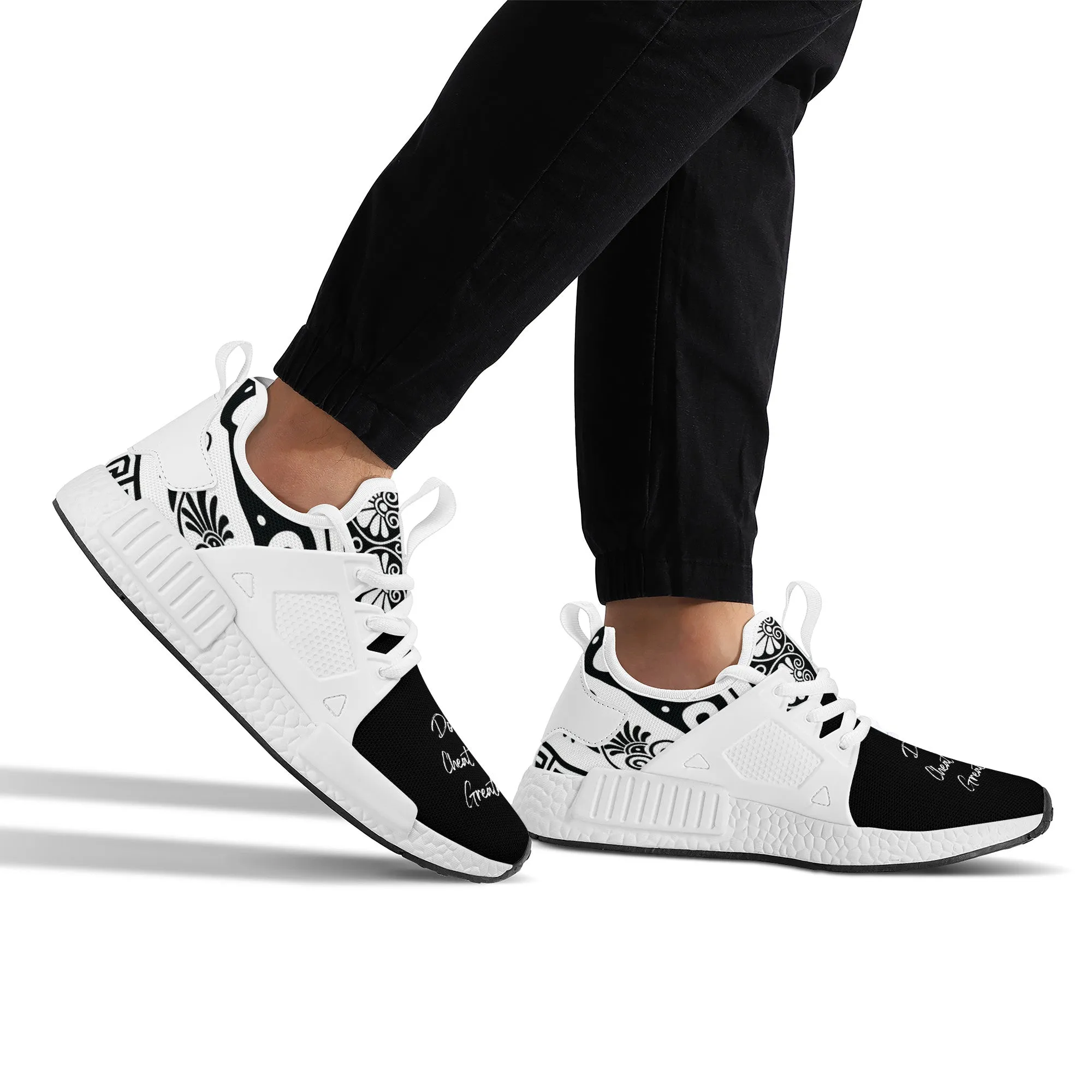 DCYG Xclusive Comfortable Race Sneakers