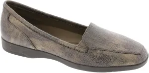 Easy Spirit Women's Devitt10 Loafer