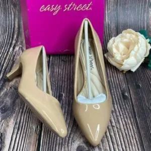 EASY STREET Pointe Nude Pumps 7W