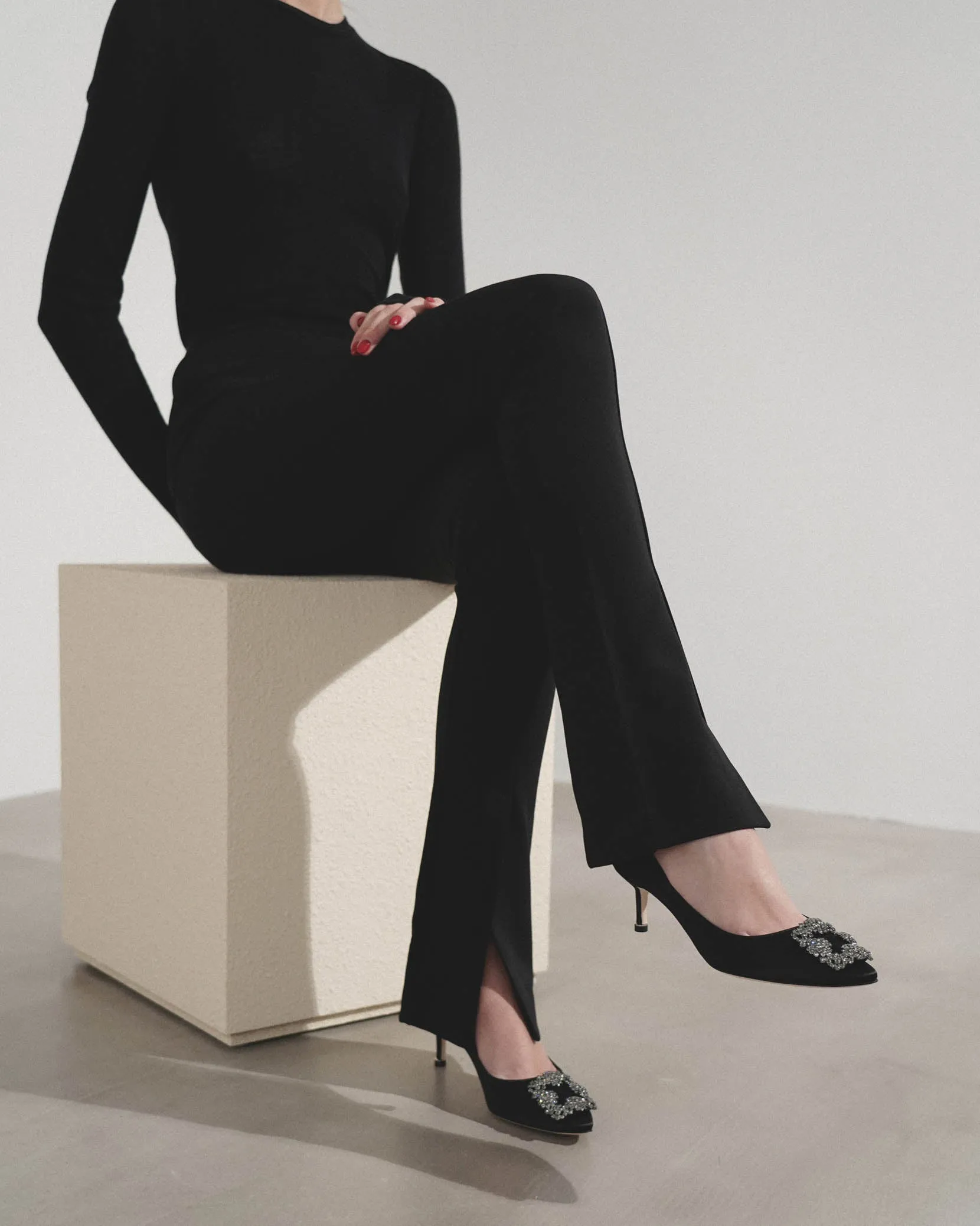 Hangisi 50 black satin pump