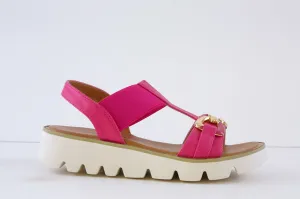 HEAVENLY FEET - LULU2 LOW WEDGE SANDAL - FUCHSIA