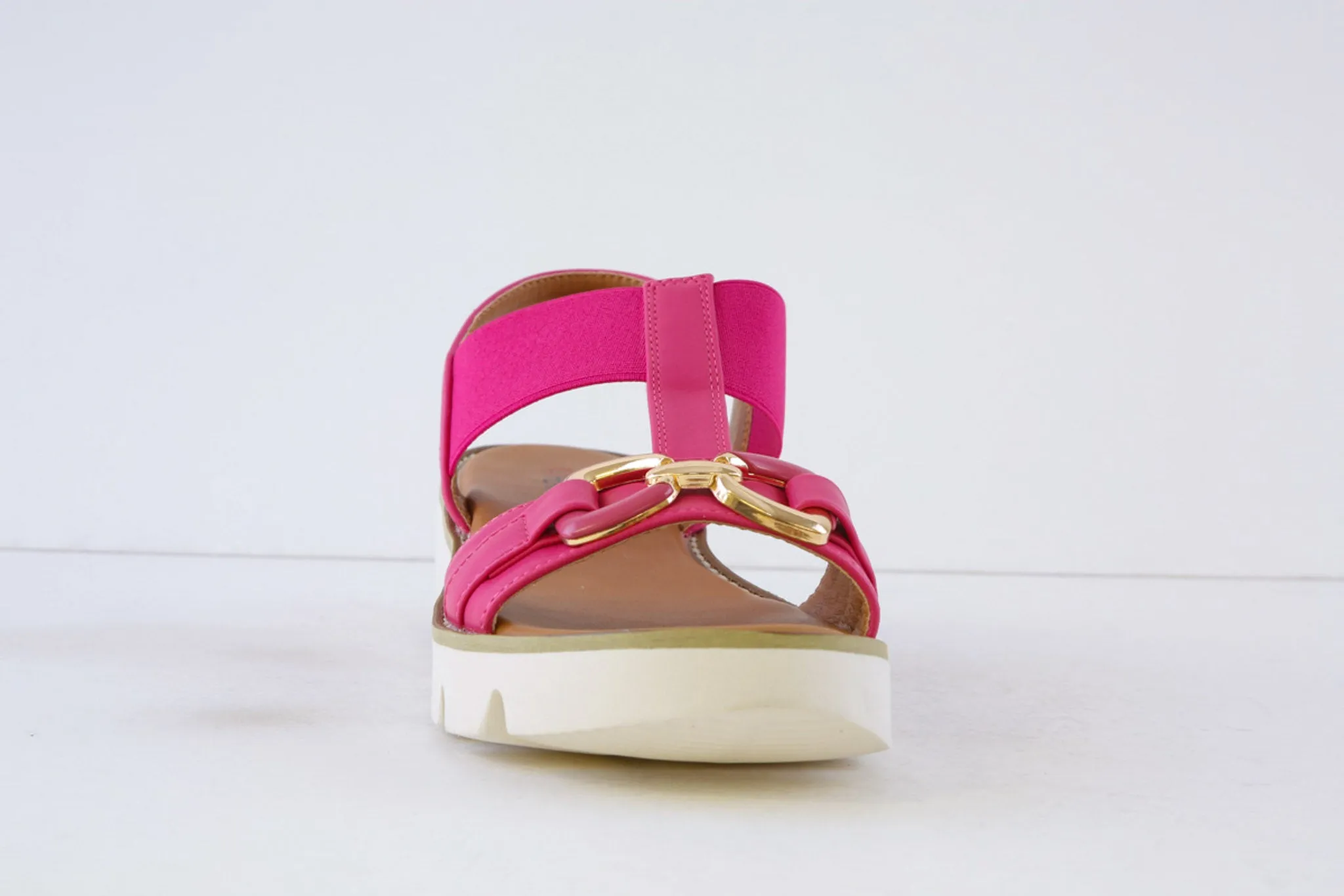 HEAVENLY FEET - LULU2 LOW WEDGE SANDAL - FUCHSIA
