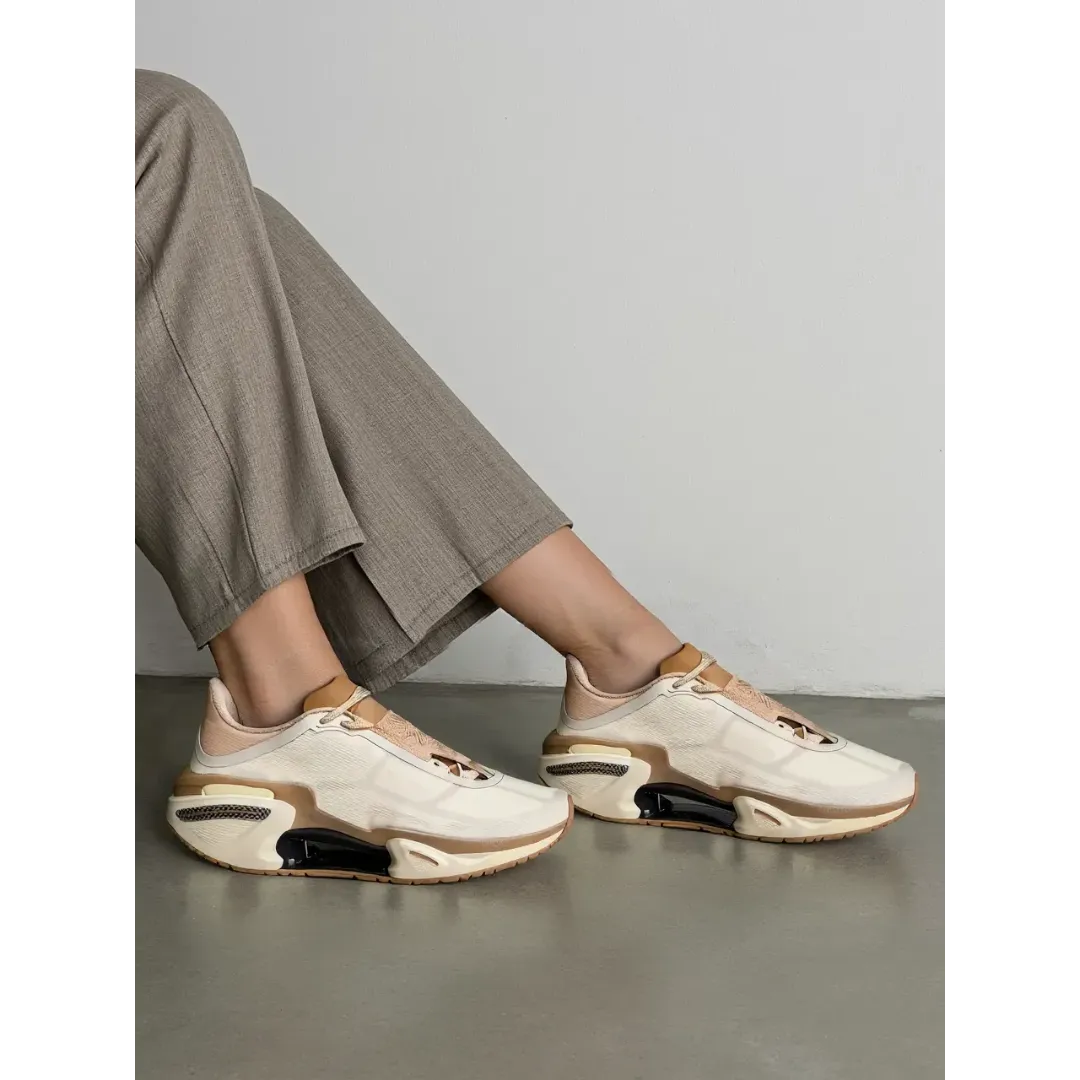 Hyper Volt Motion Sneakers