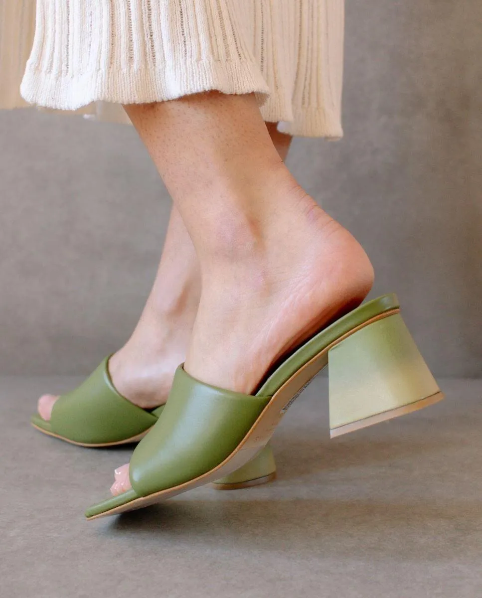 leather sandals - brushed - evergreen