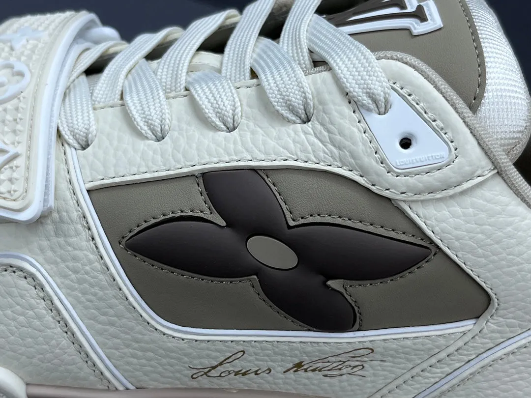 LV Helpful customer care Shockproof LOUIS SNEAKER TRAINER VUITTON
