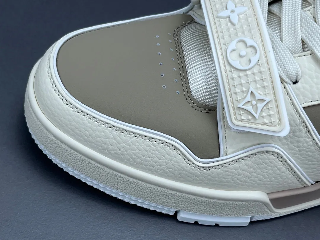 LV Helpful customer care Shockproof LOUIS SNEAKER TRAINER VUITTON