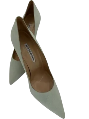 Manolo Blahnik BB 105mm Suede Pumps