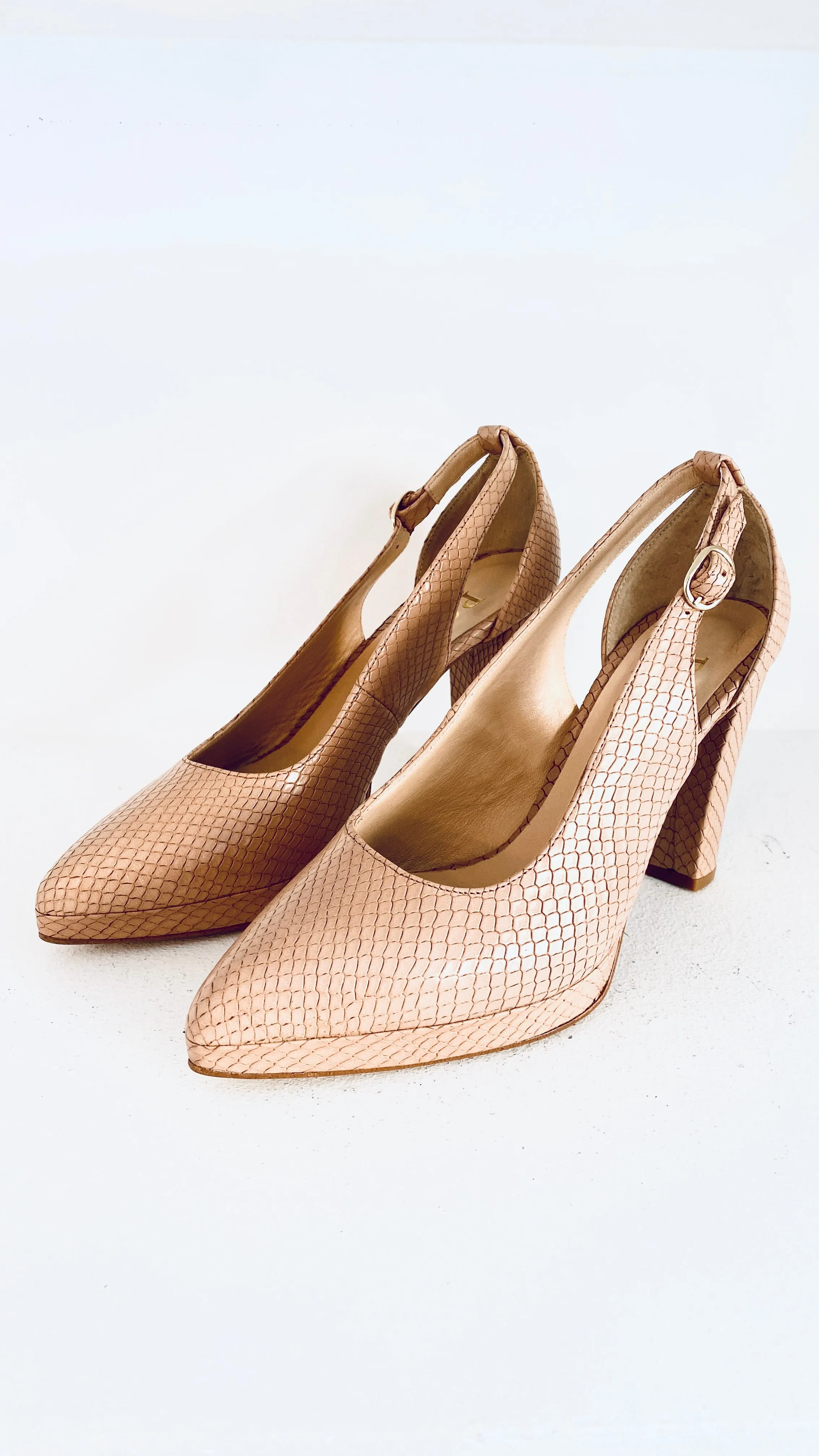 MARGOT PUMPS MINI PLATAFORMA