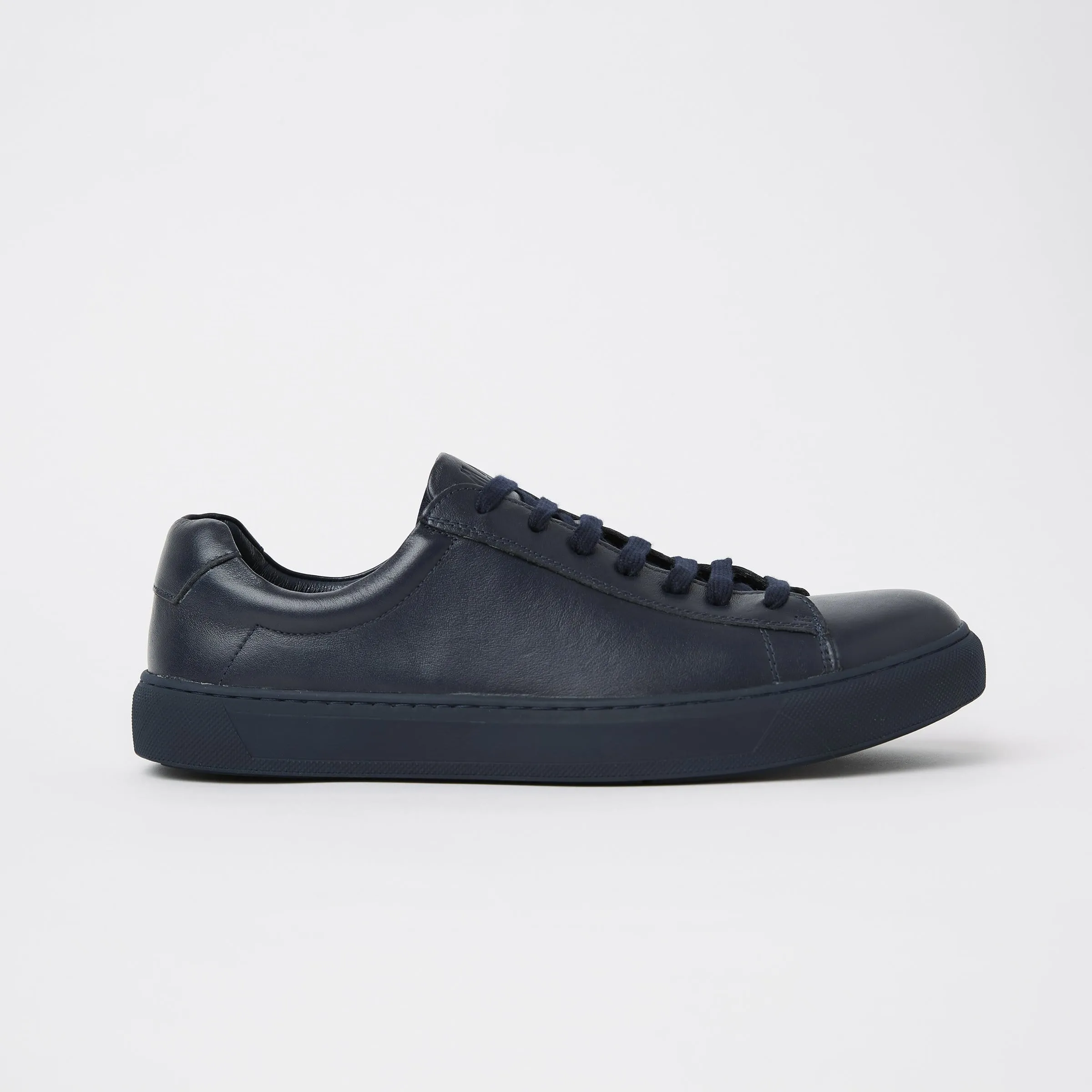 Mavericks cooper mens leather sneaker in navy