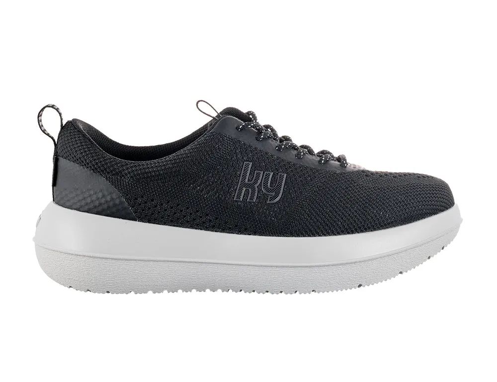 Mens Meilen Black Cushioned Strato Trainers