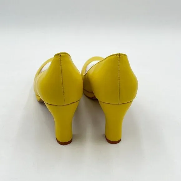 Miss left Yellow Low Platform High Chunky Heeled Slip On Closed Round Toe Pump