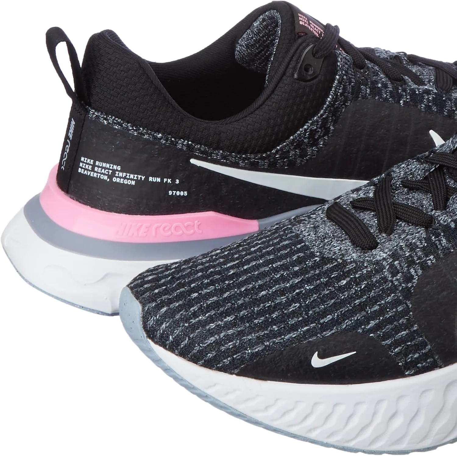 NIKE Men's Sneaker