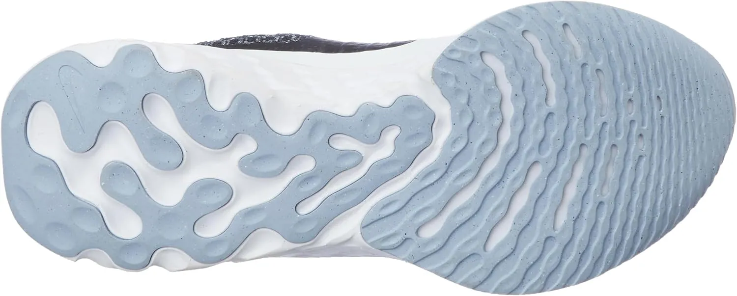 NIKE Men's Sneaker