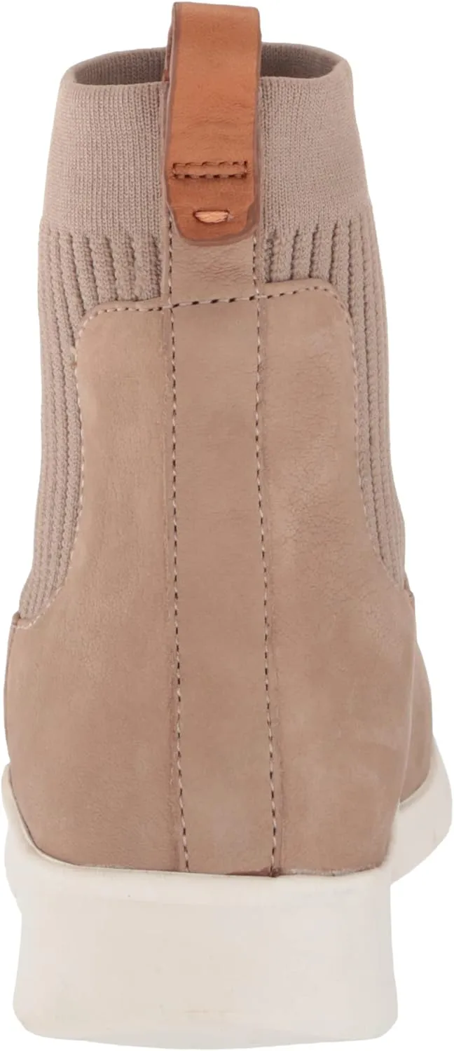 Raina Lite Stretch High Top Sneaker Mushroom / 5