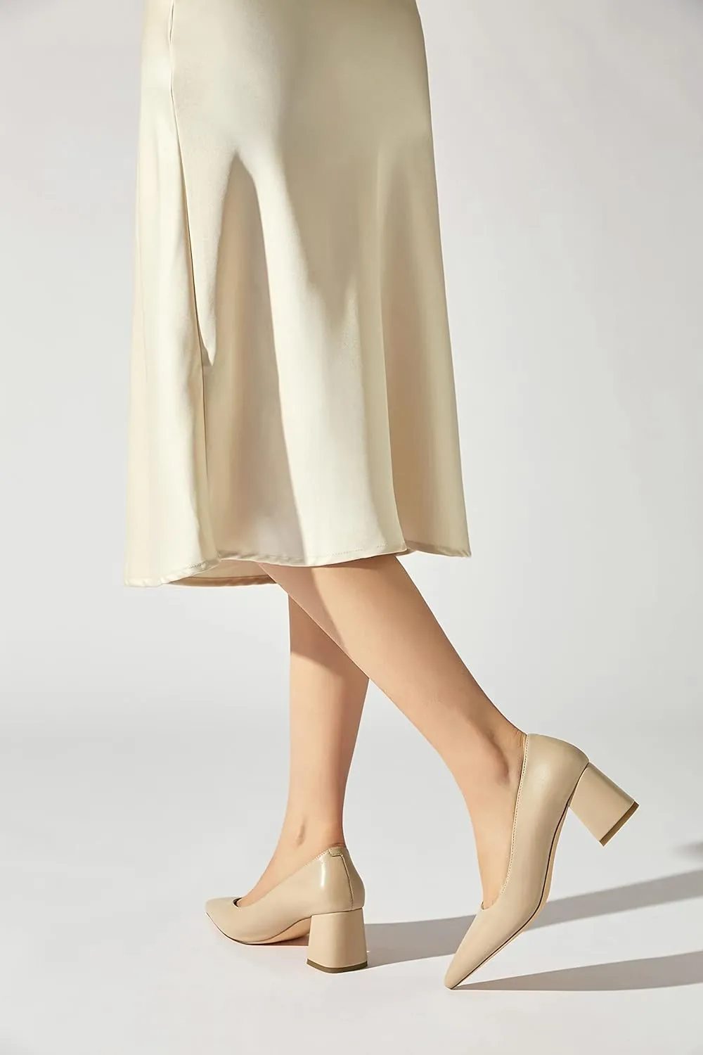 Reitoye Women's Chunky Heel Pumps Closed Toe Dress Pump Heels