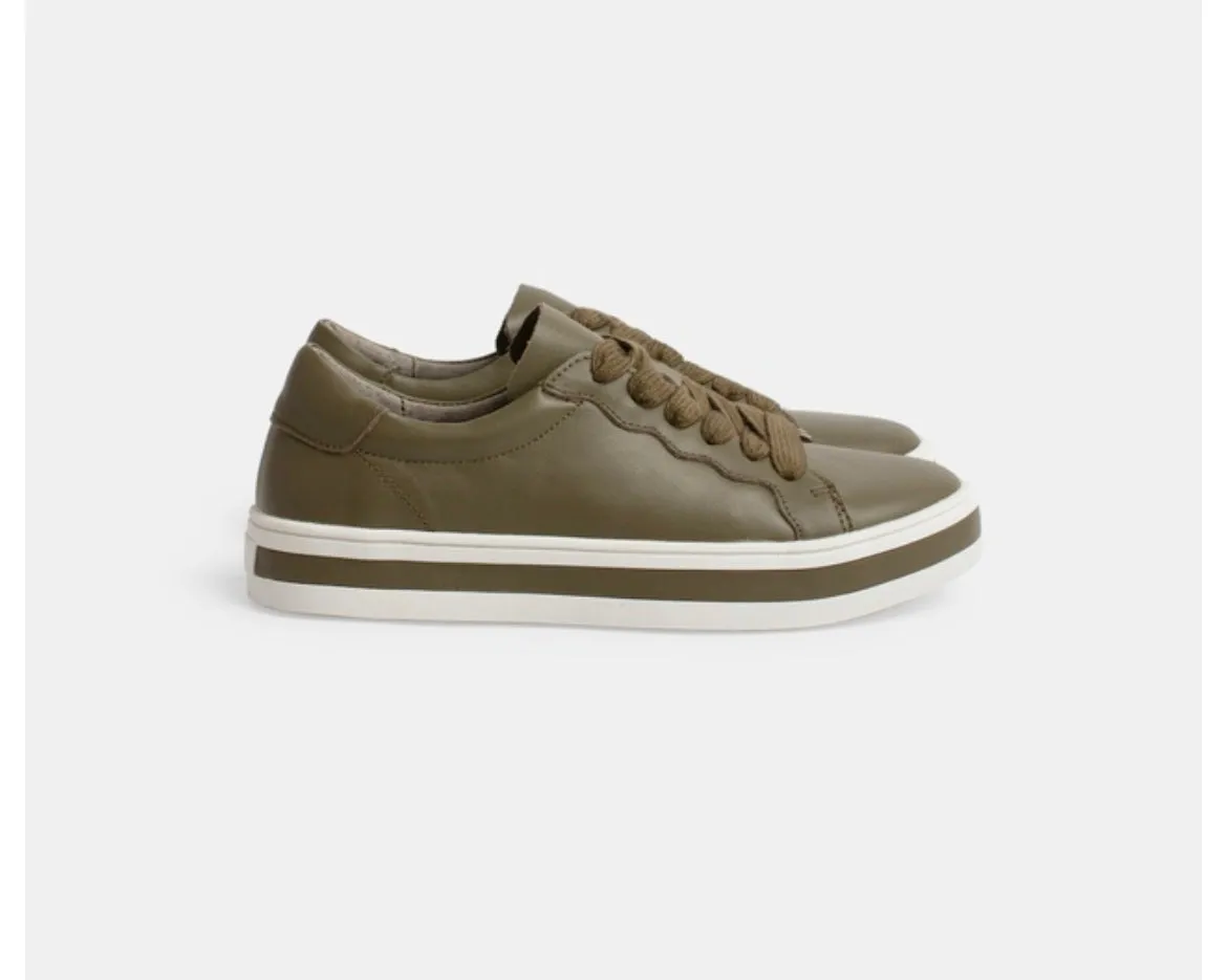 Sass leather sneaker- khaki