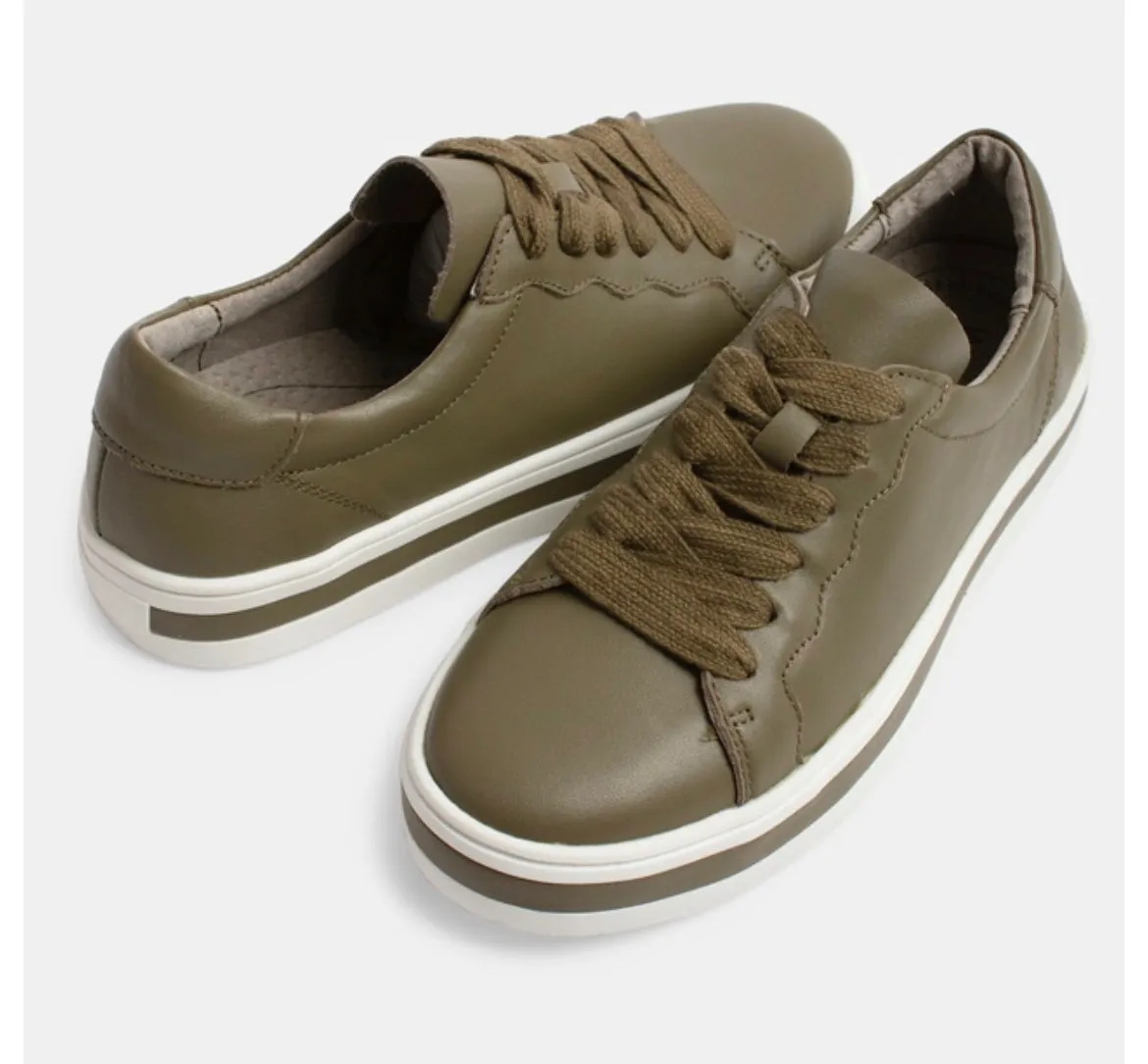 Sass leather sneaker- khaki