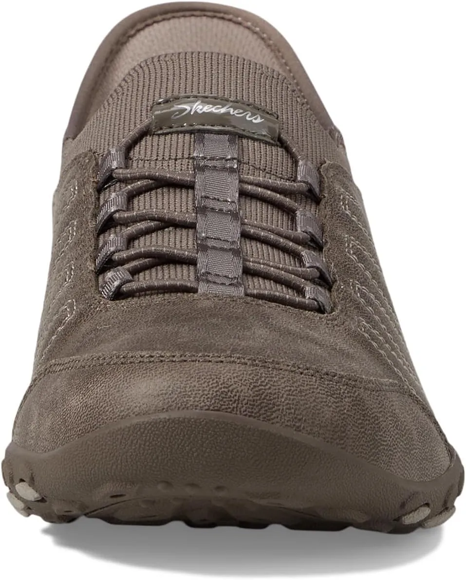 Skechers Women's Breathe Easy-Home Body Sneaker