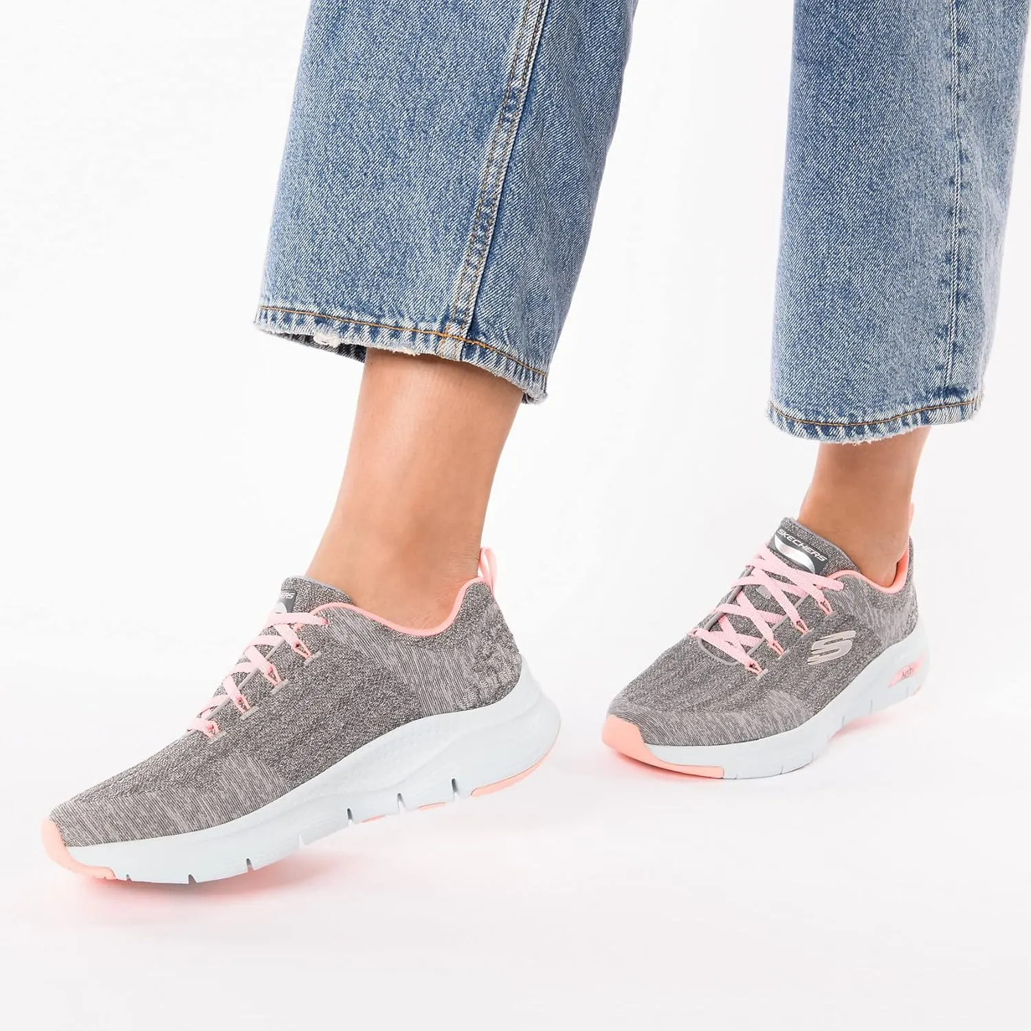 Skechers Women's Modern Sneaker, 38 EU Large
