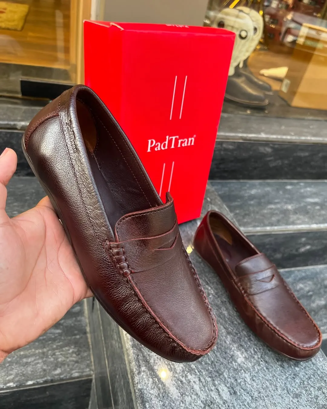 Sleek Black Leather Penny Loafer