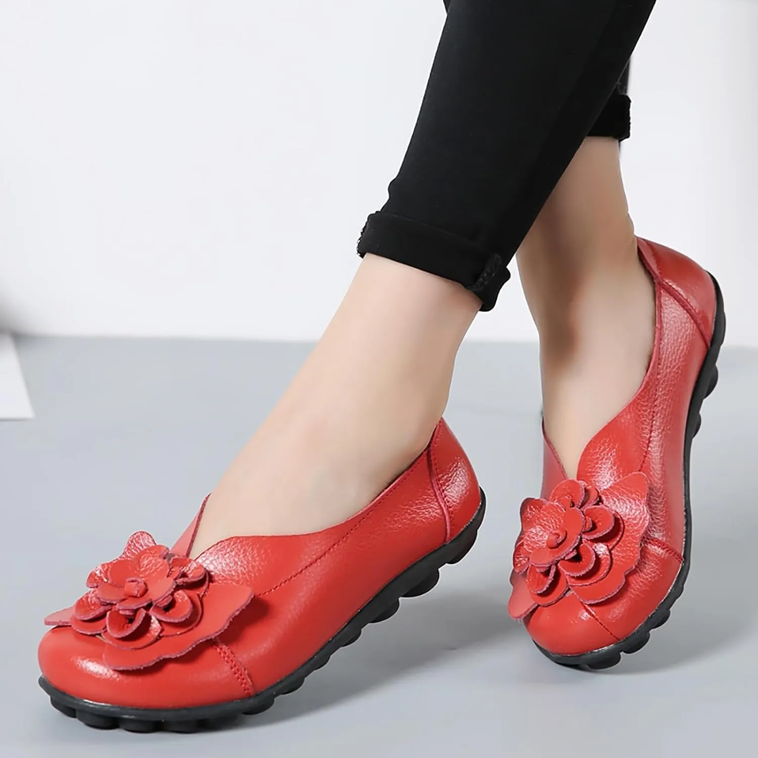 Slip On Loafers for Women Comfortable Walking Work Flats Shoes Soft Cushion Leather Loafers Cute Bow Flower Flat Driving Shoes Indoor Outdoor for Summer