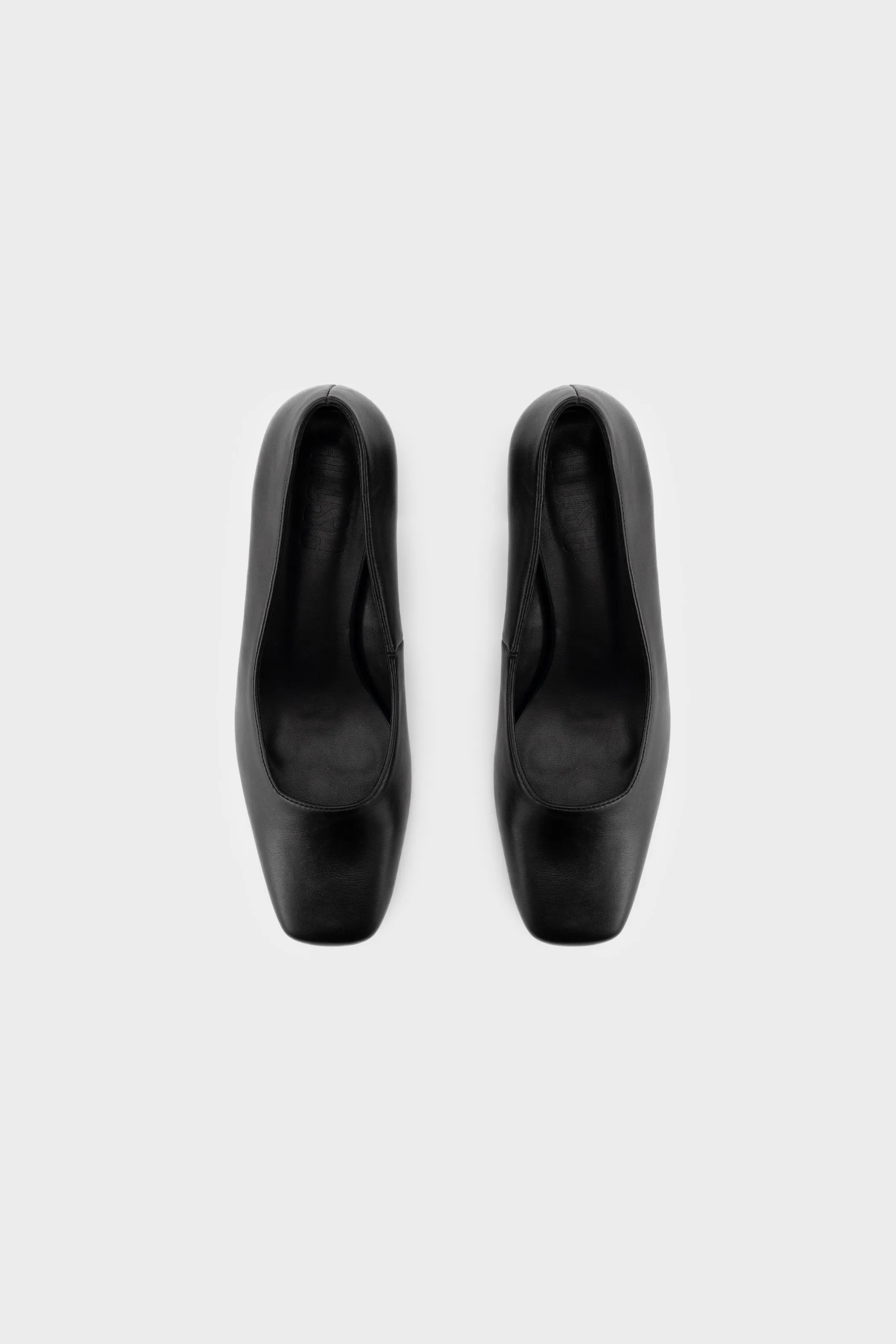 SQUARE TOE CHUNKY HEEL PUMP