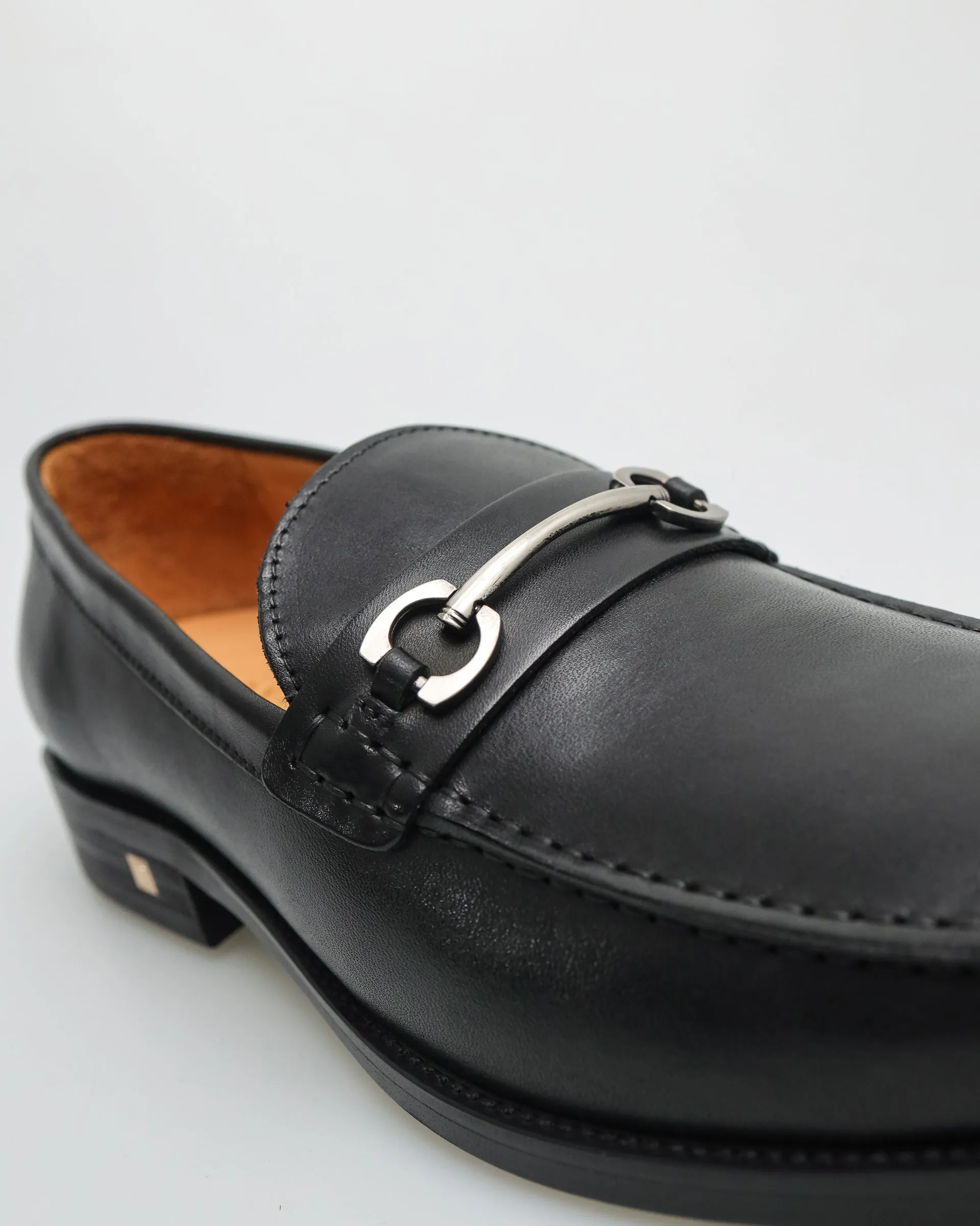 Tomaz F273 Men's Buckle Loafers