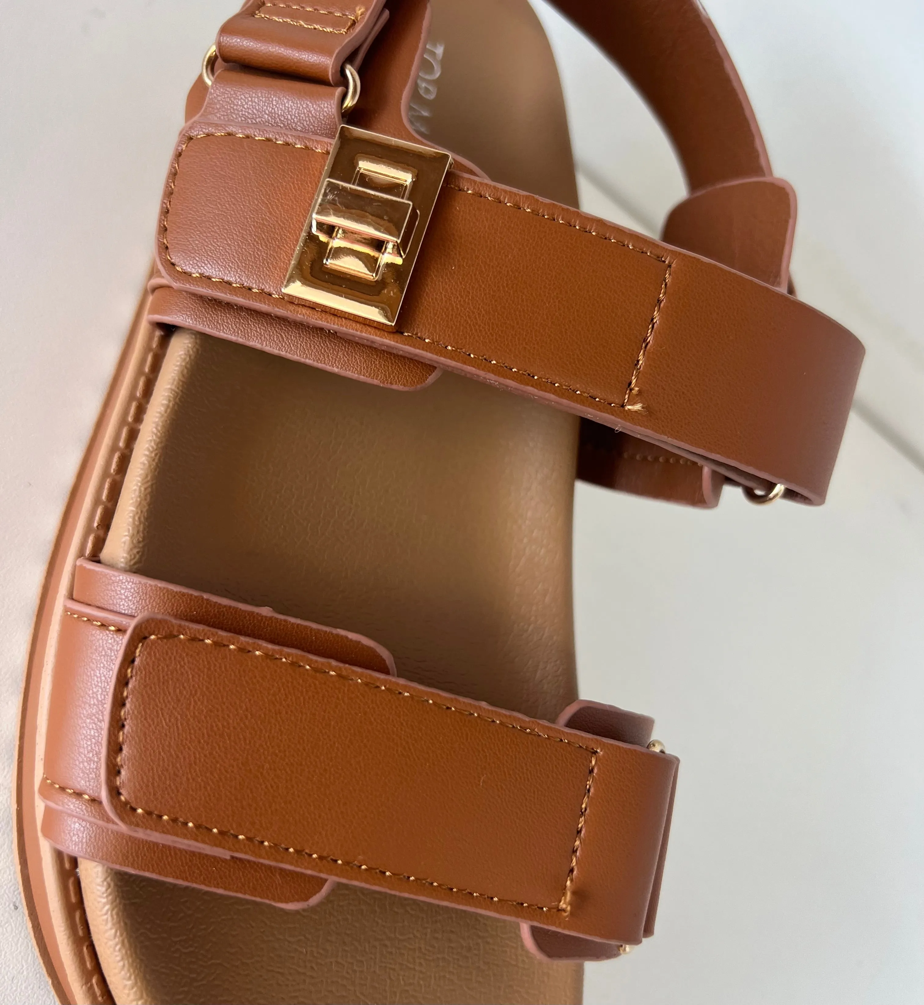 TRACI-1 Tan