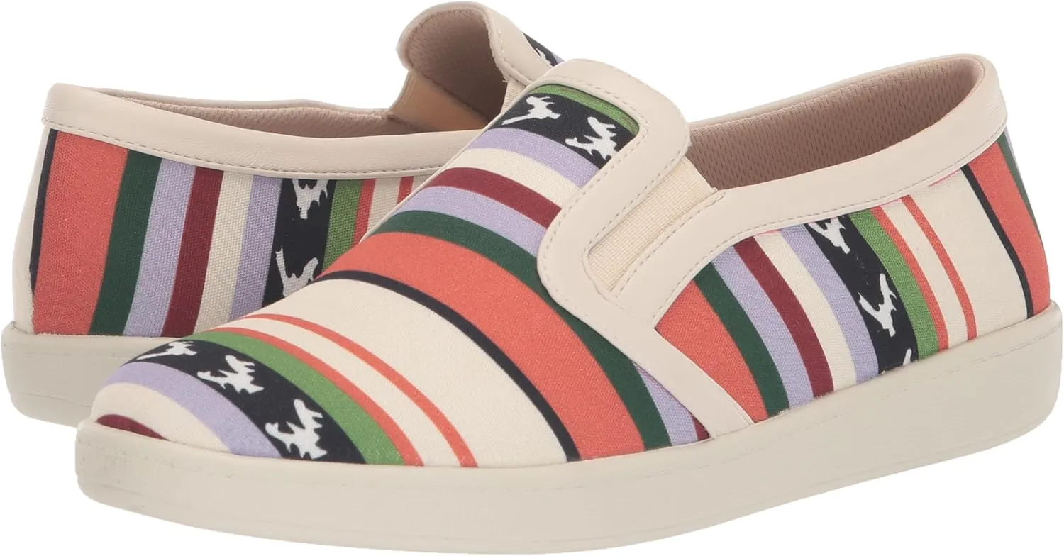 Trotters Women's Alright Sneaker