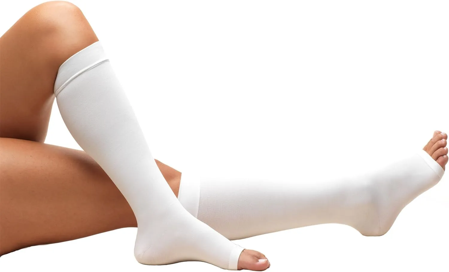 Truform Surgical Stockings, 18 mmHg Compression for Men and Women, Knee High Length, Open Toe, White, Small