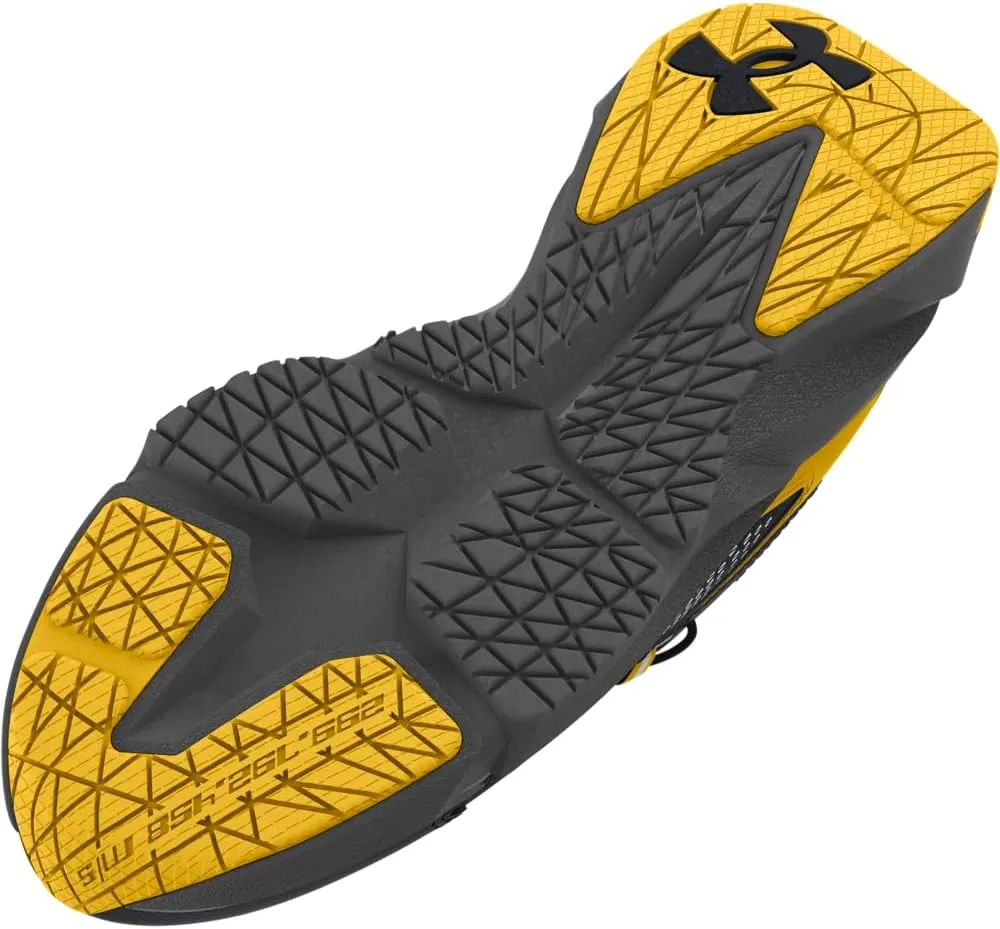 Under Armour Boy's Grade School Scramjet 6 Sneaker