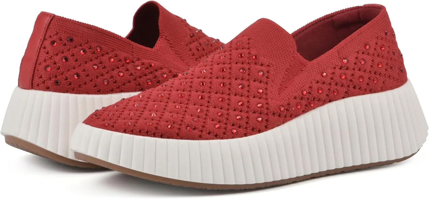 WHITE MOUNTAIN Women's Dyles Sneaker
