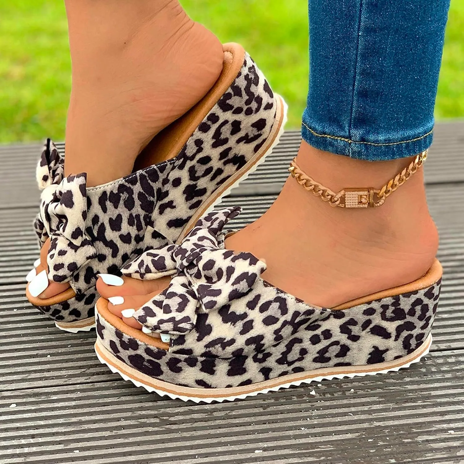 Women Platform Beach Slippers Wedge Heel Flip Flops Shoes Sandals Wide Width Slip On Peep Toe with Bow Non-Slip Summer Slingback Slipper Vacation Travel Outdoor Going Out Flip Flops