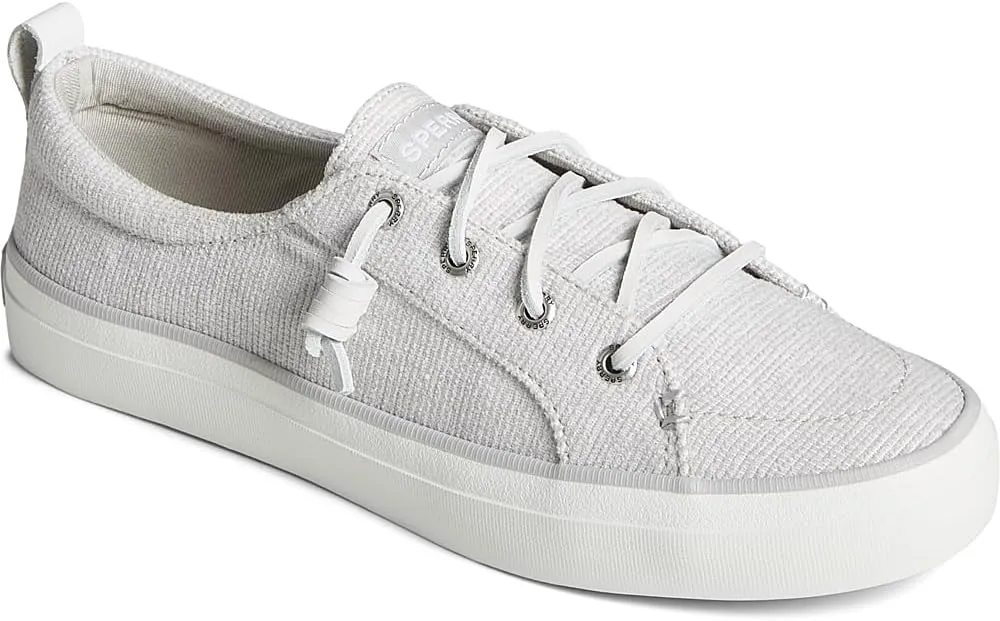 Women's Crest Vibe Seasonal Sneaker