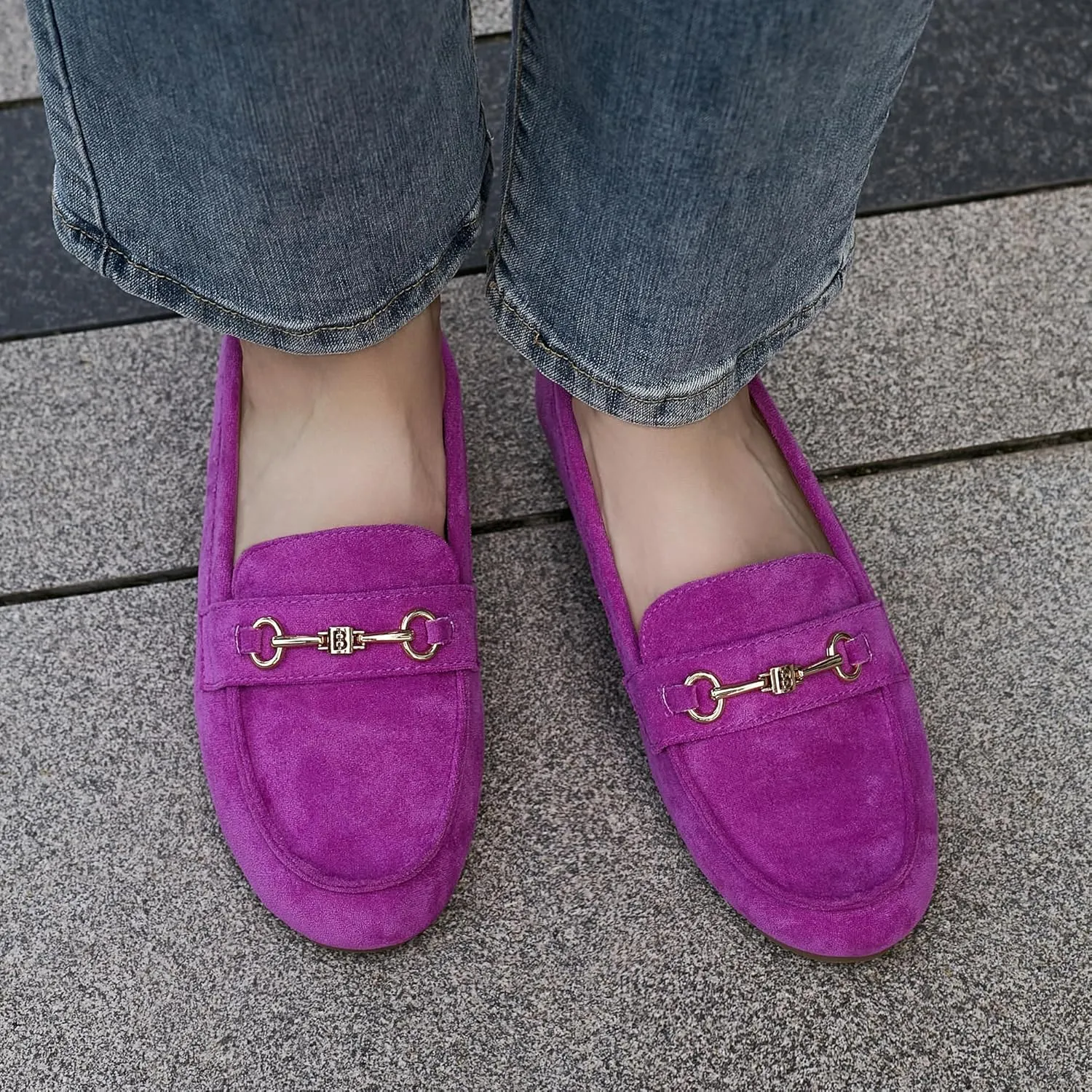 Women's Wide Loafers Casual Slip on Flat Shoes Women's Comfort Penny Loafers with Arch Support Women Dressy Moccasins